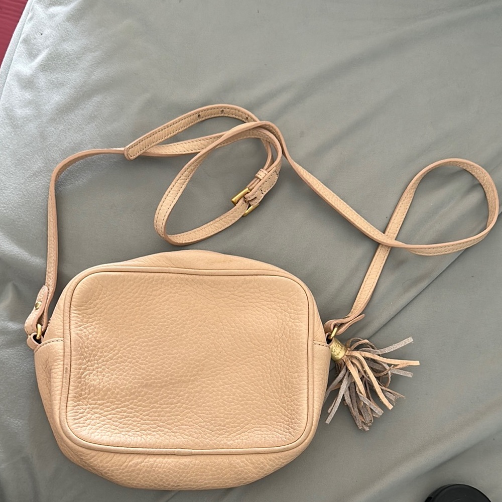 Gigi New York Cream Leather Madison Crossbody Bag